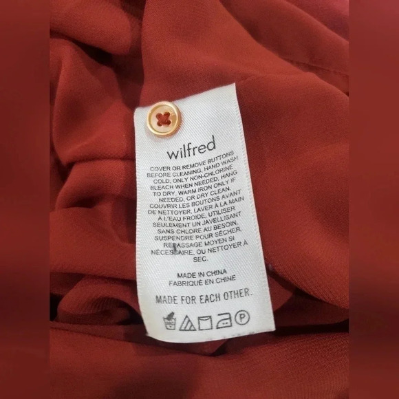 Aritzia Wilfred Barossa Dress Size Medium Tiered Mini Solid Red Carmine L Sleeve - Picture 14 of 15